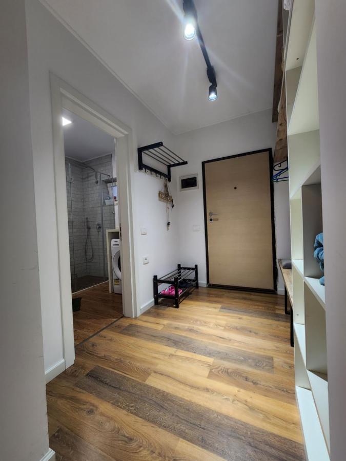 Traveler'S Place At Tirana City Centre Екстериор снимка
